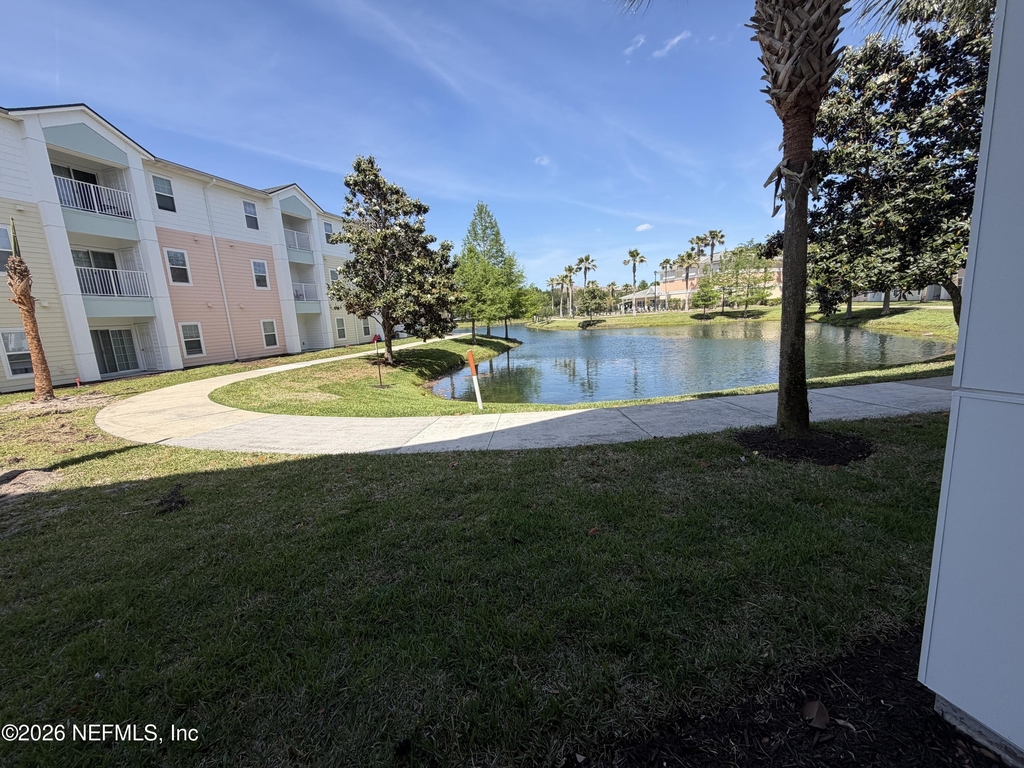 8201 Green Parrot Road - Photo 29
