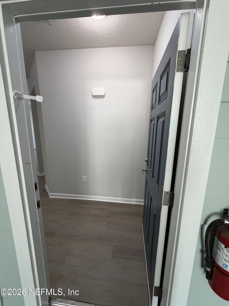 8201 Green Parrot Road - Photo 1