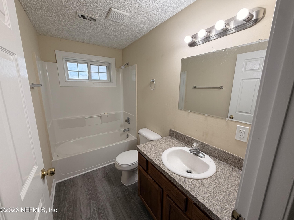 747 Broxton Street - Photo 7