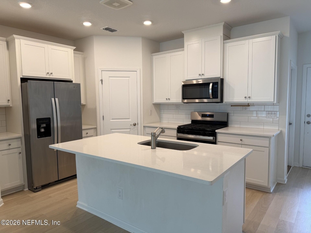 43 Thurnham Lane - Photo 3