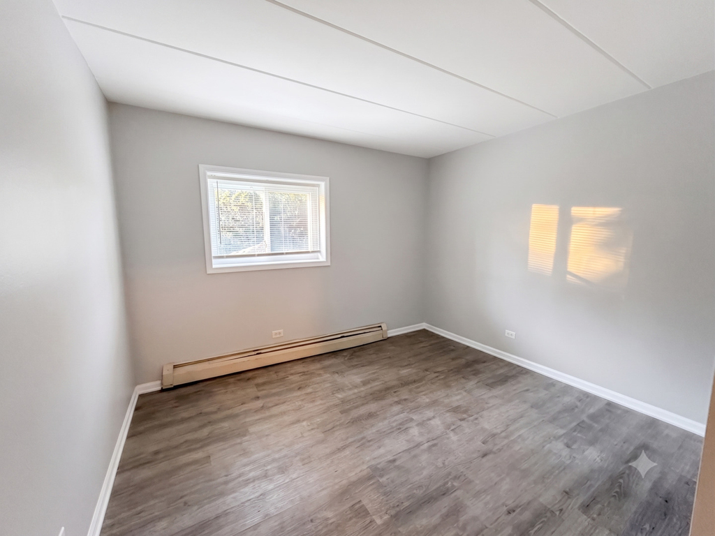 124 E Bailey Road - Photo 8