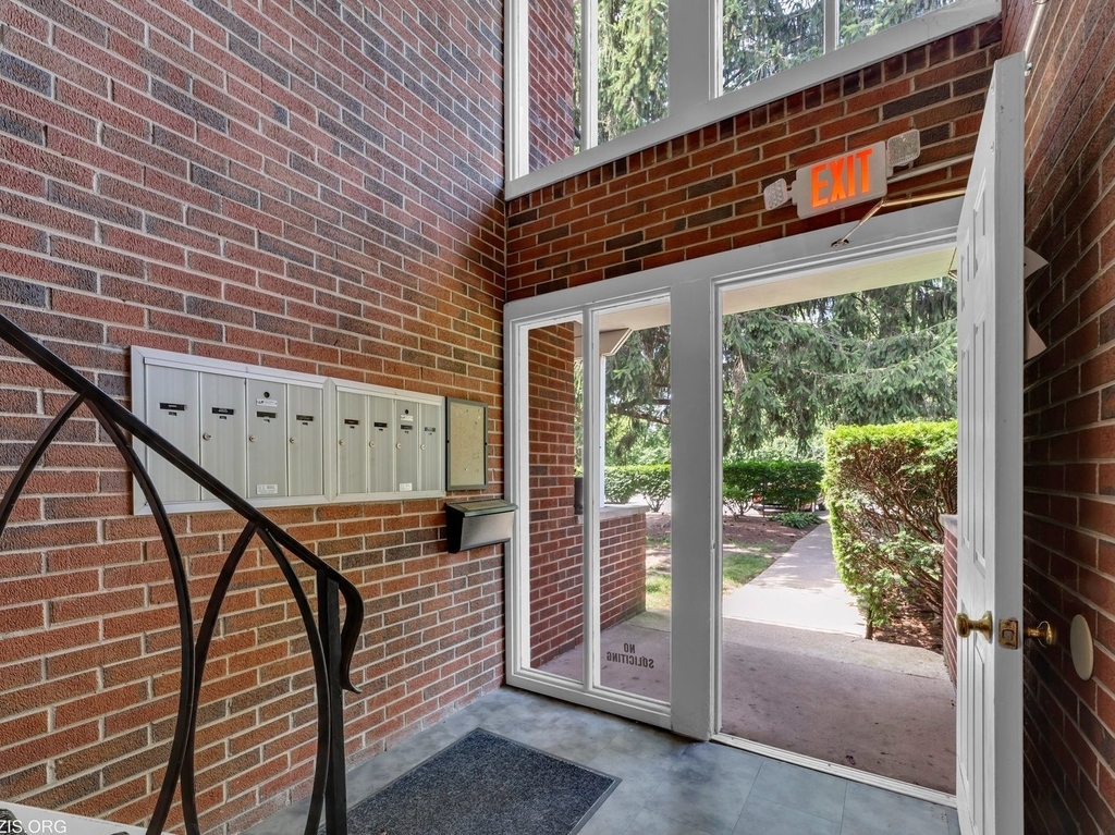 1156 Osterman Avenue - Photo 12