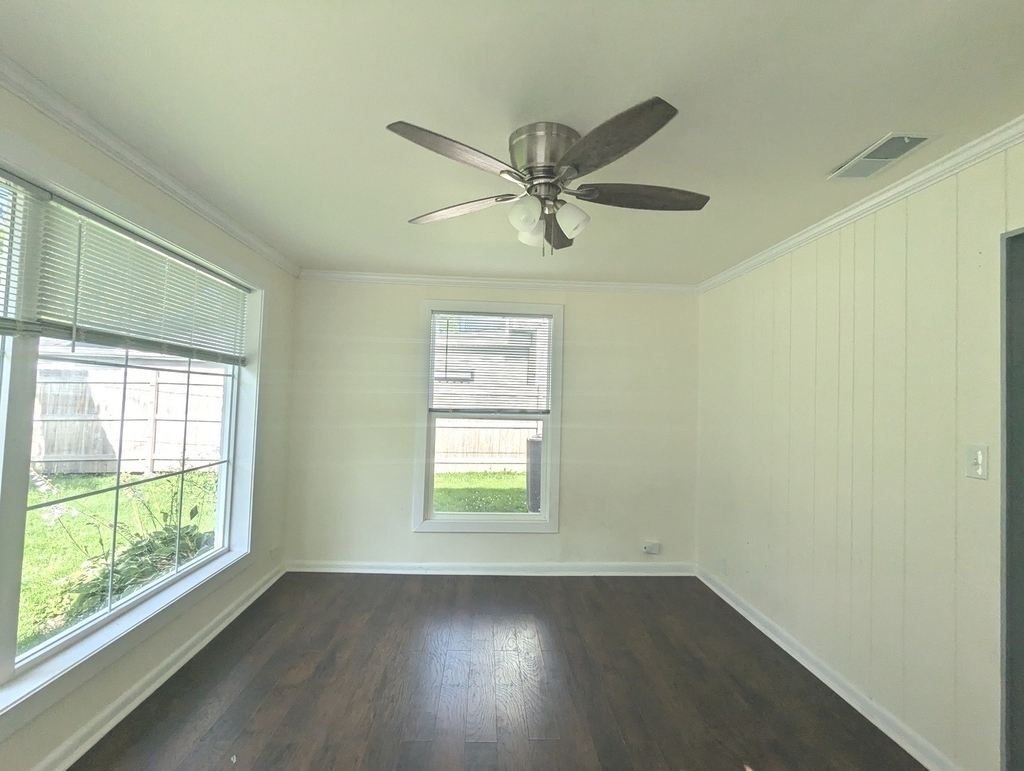 2055 Magnolia Road - Photo 14