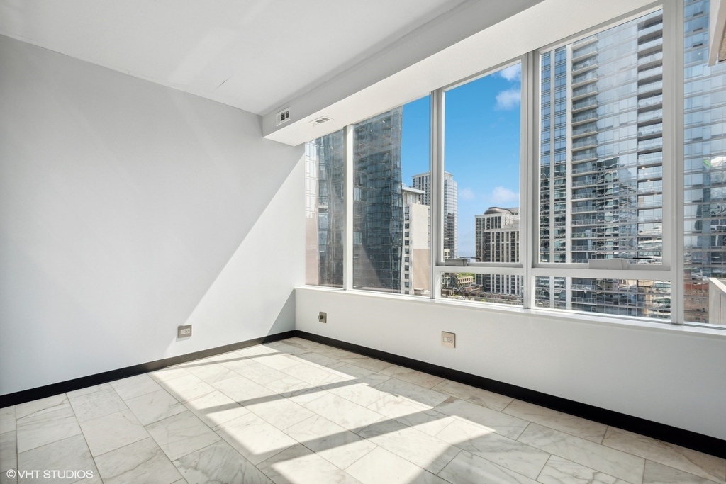 1345 S Wabash Avenue - Photo 3