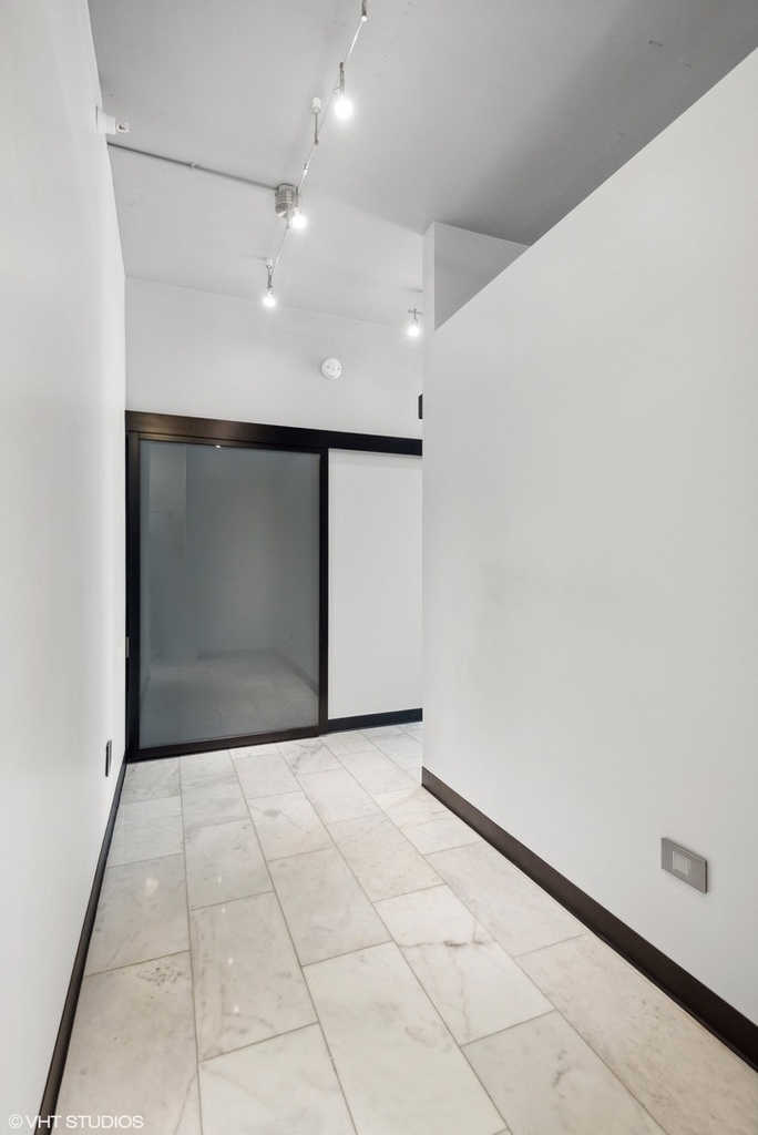 1345 S Wabash Avenue - Photo 1