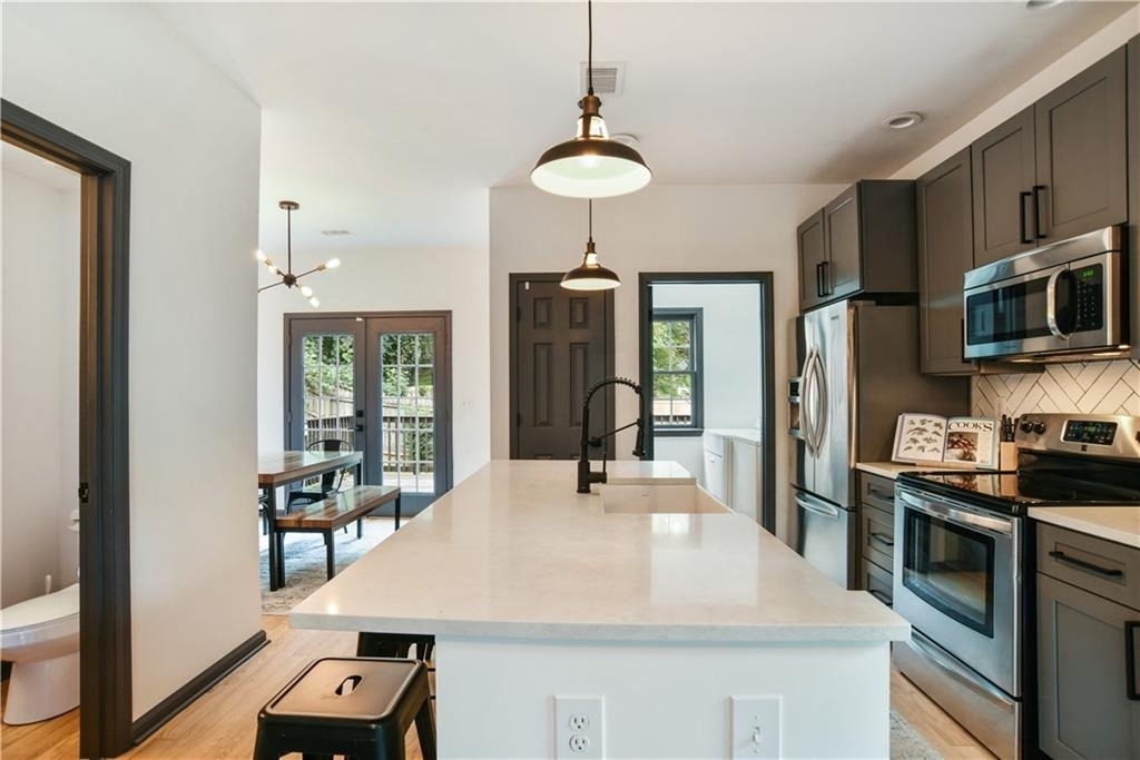 931 Fern Avenue Se - Photo 9