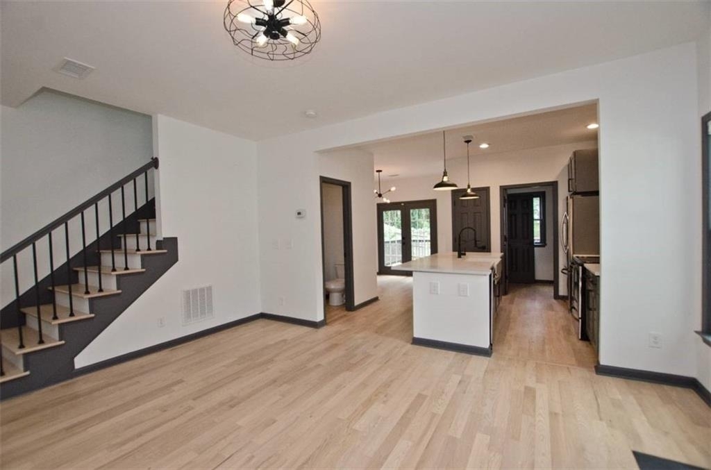 931 Fern Avenue Se - Photo 5