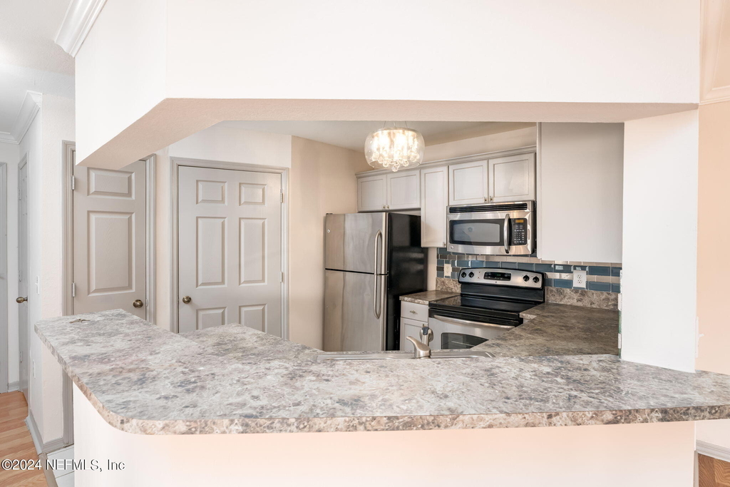 10961 Burnt Mill Road - Photo 3