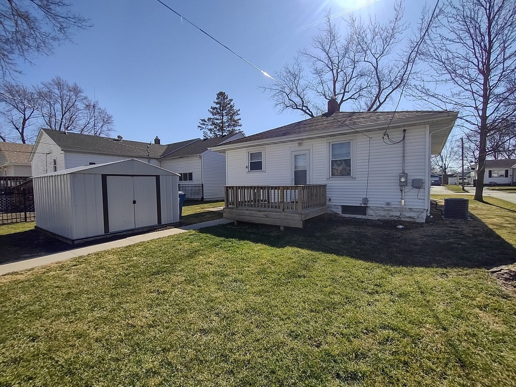 912 Douglas Street - Photo 13