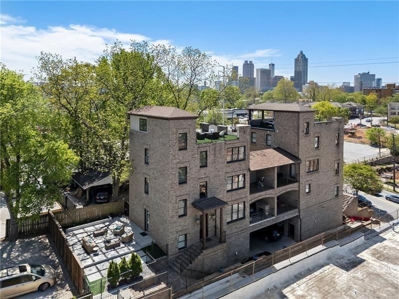 631 Boulevard Ne - Photo 48