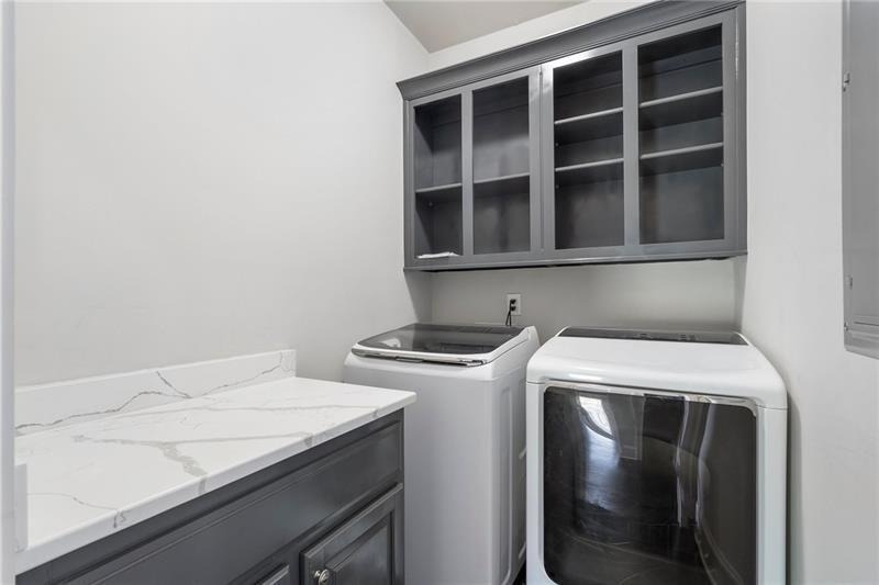 631 Boulevard Ne - Photo 32