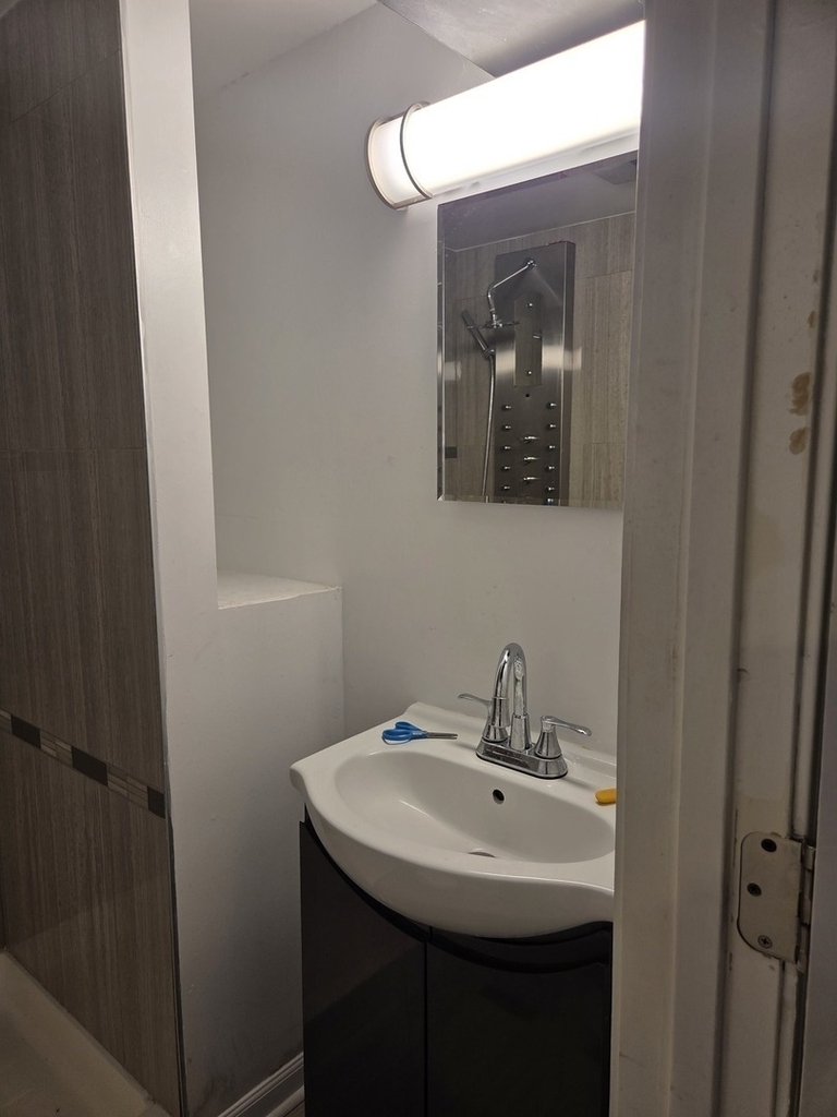 16007 Vine Avenue - Photo 11