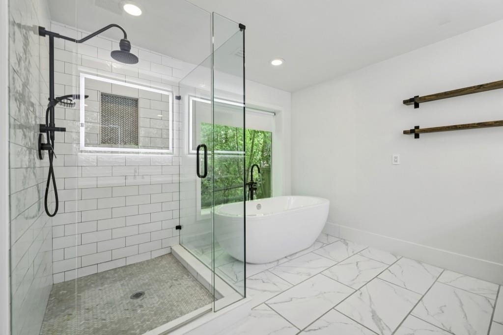 1905 Gainsborough Drive - Photo 38
