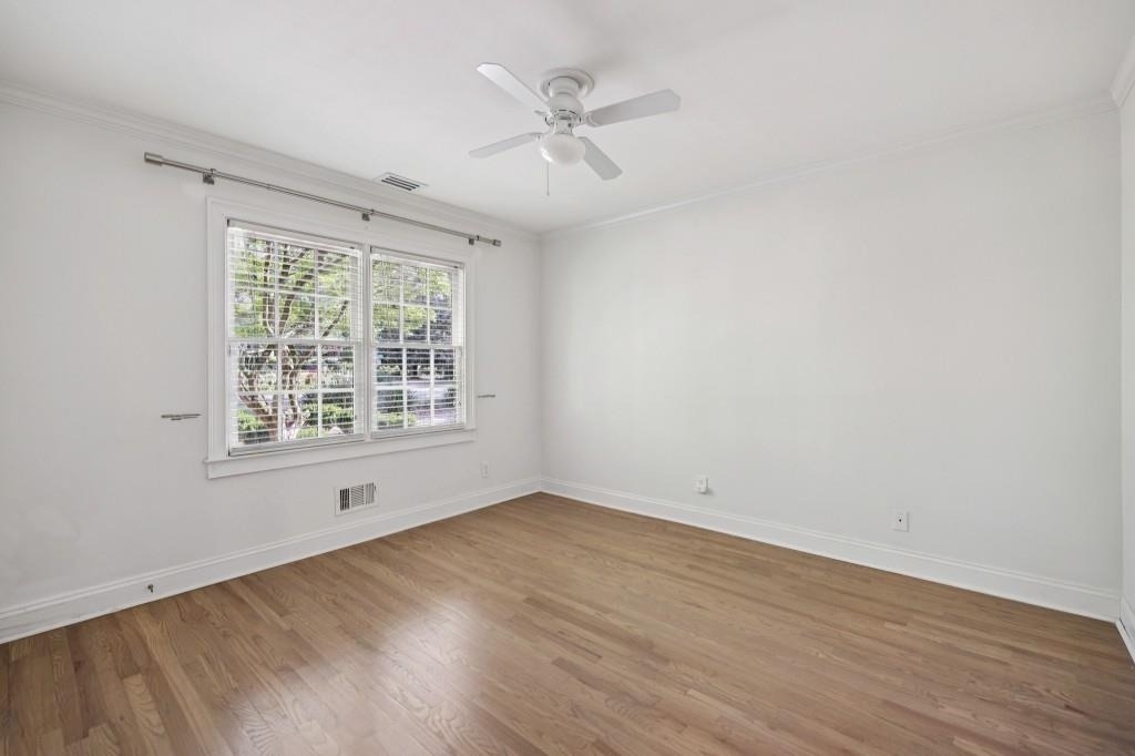 1905 Gainsborough Drive - Photo 43