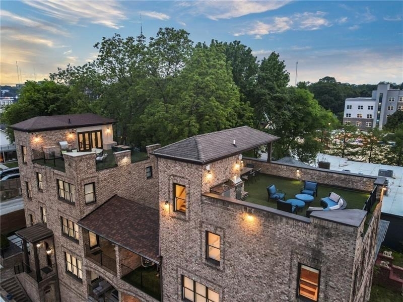 629 Boulevard Ne - Photo 70