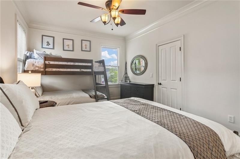 629 Boulevard Ne - Photo 54