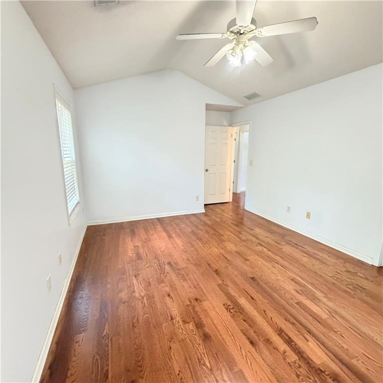 153 Greystone Circle - Photo 10