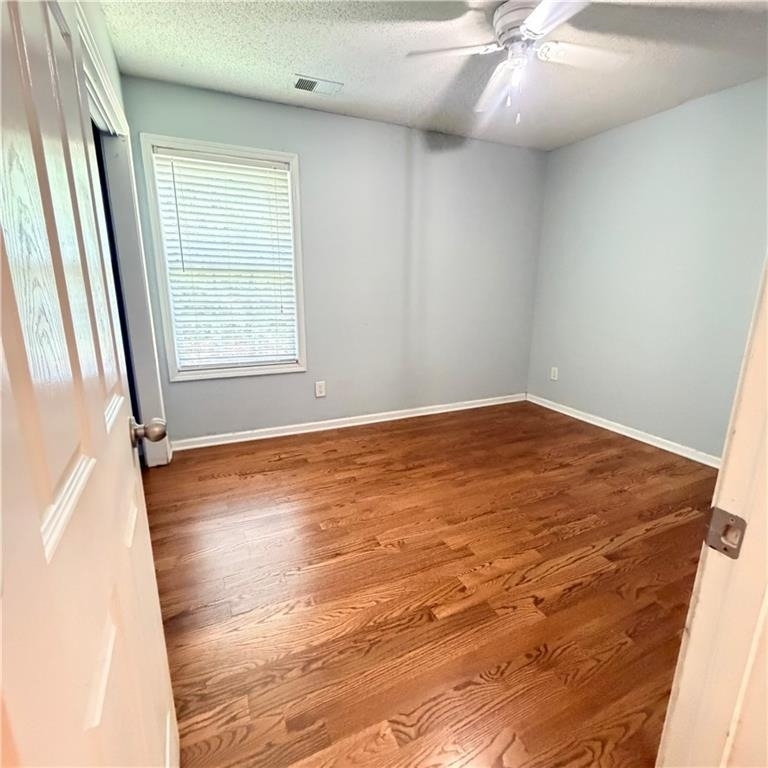 153 Greystone Circle - Photo 16