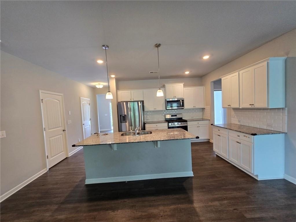 121 Valimar Drive - Photo 1