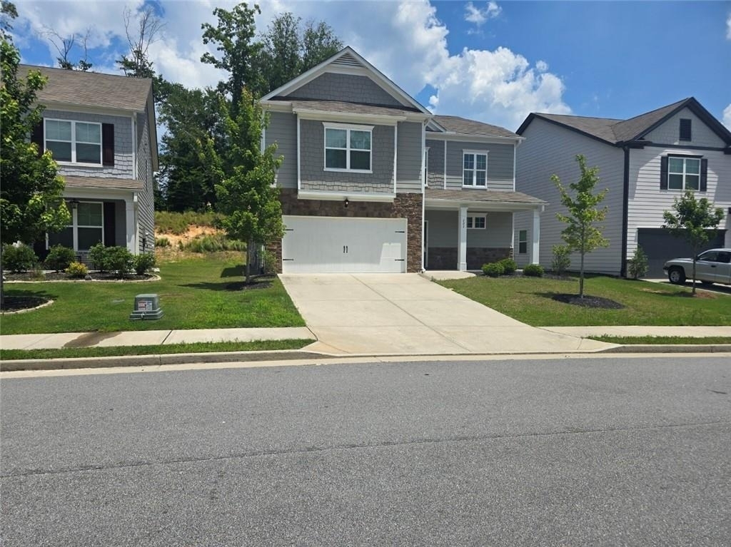 121 Valimar Drive - Photo 0