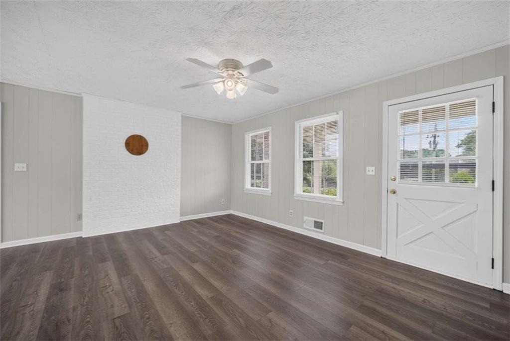 2591 Doc Hughes Road - Photo 7