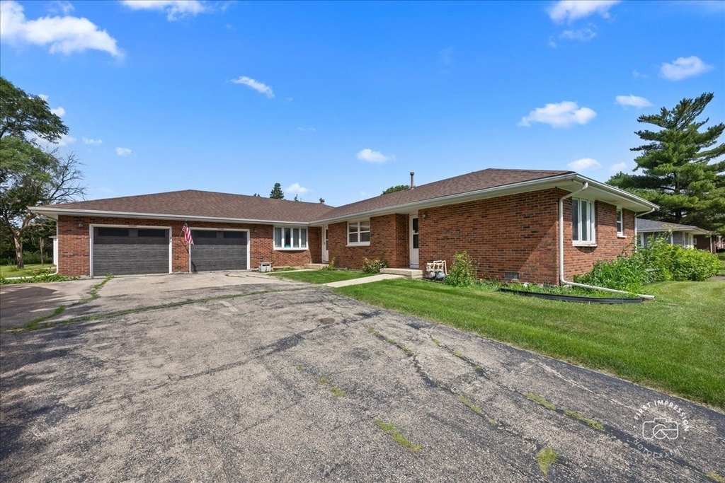 1201 Johnston Drive - Photo 1