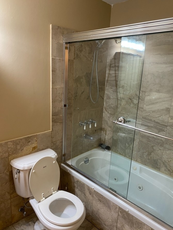1194 Cove Drive - Photo 6