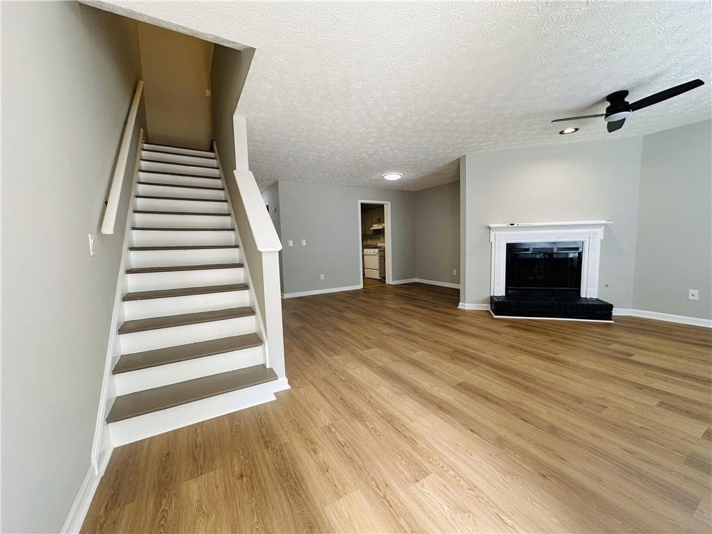 1016 Kennesborough Road Nw - Photo 3