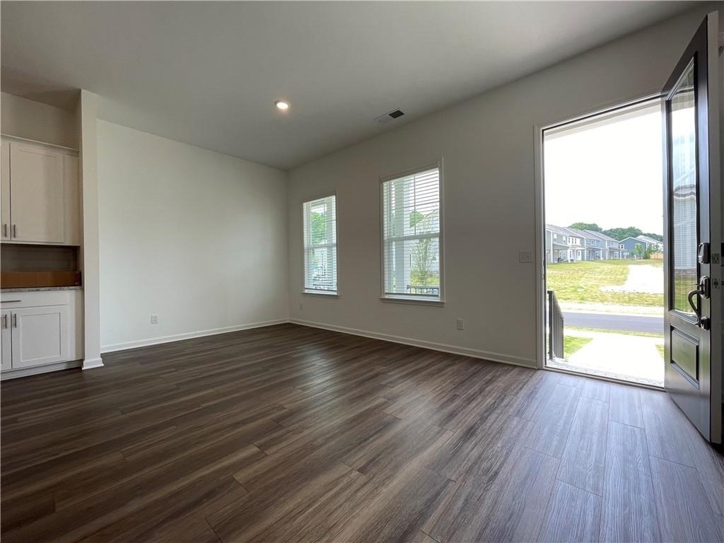 1597 Tilden Court - Photo 5