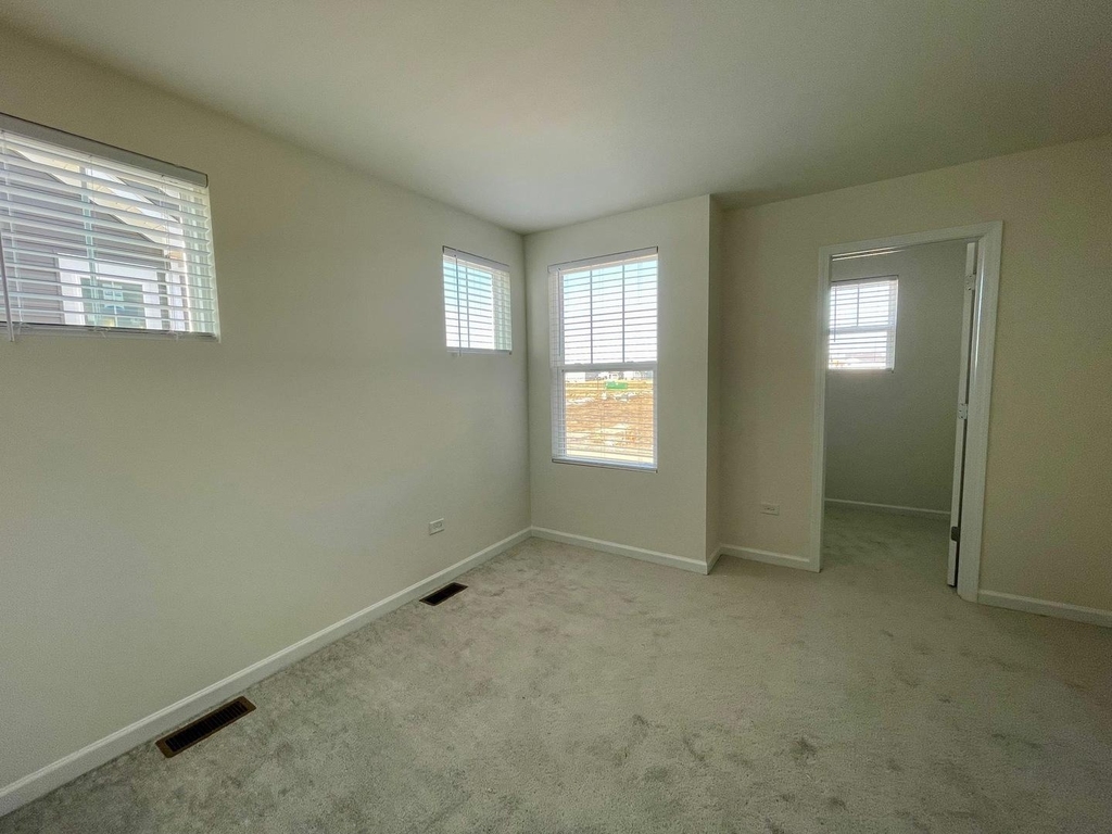 2243 Horseshoe Circle - Photo 19