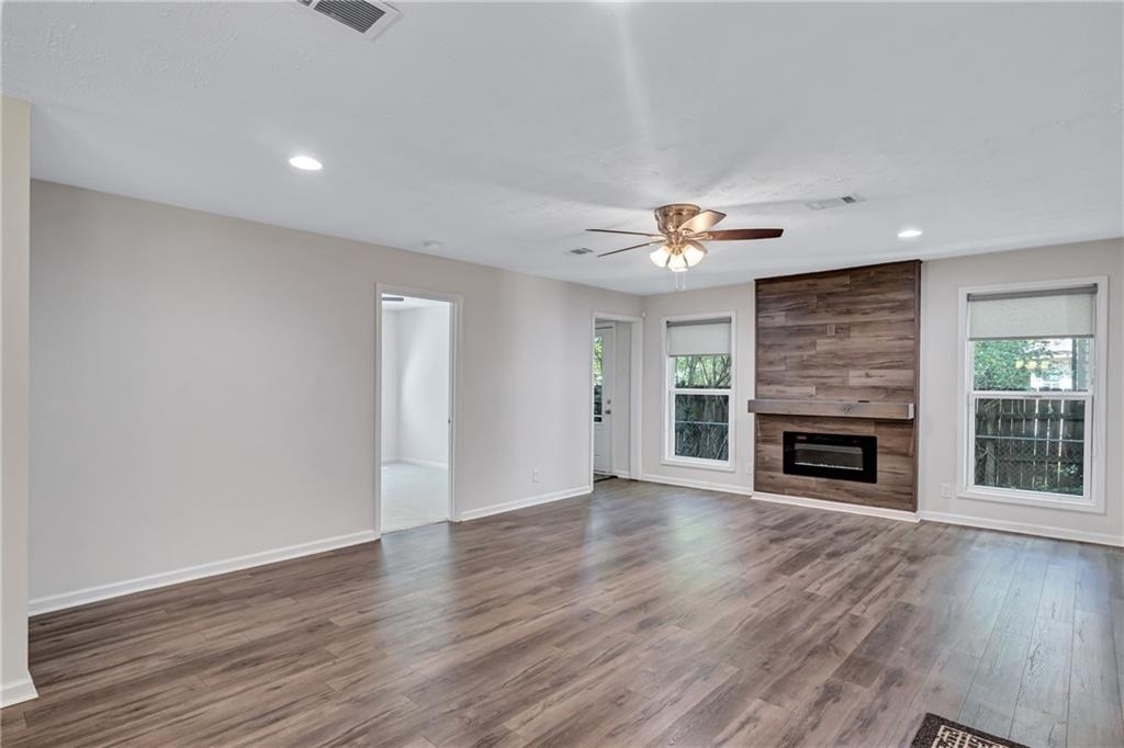 5772 Lilburn Stone Mountain Road - Photo 5