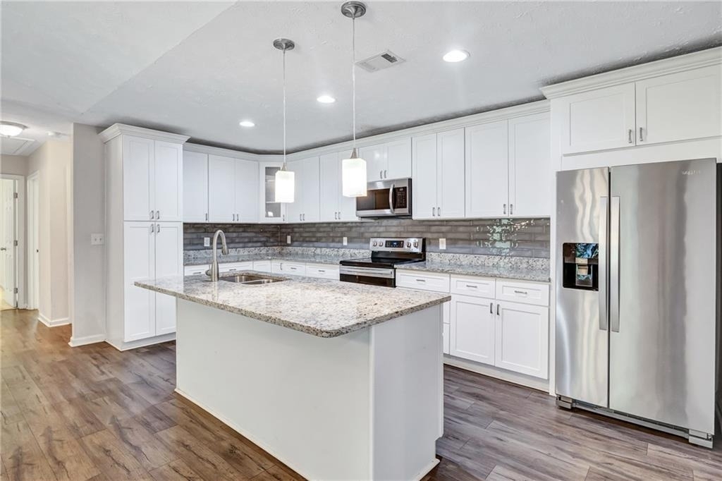 5772 Lilburn Stone Mountain Road - Photo 13