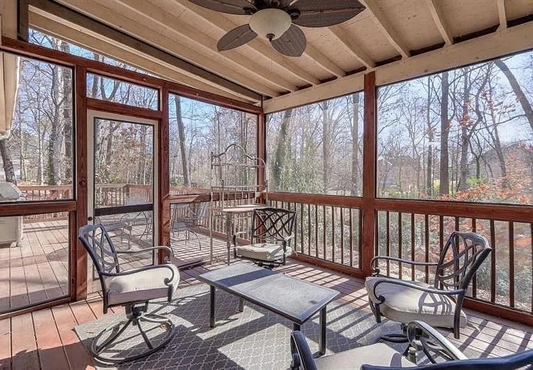 555 Greenland Road - Photo 35