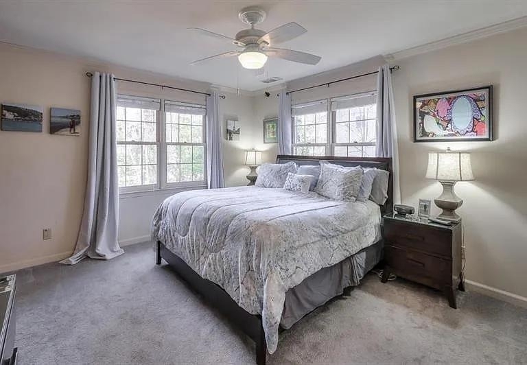555 Greenland Road - Photo 18