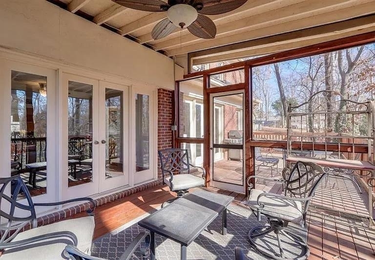 555 Greenland Road - Photo 36