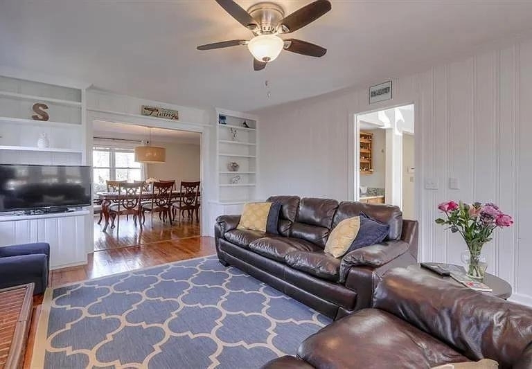 555 Greenland Road - Photo 13