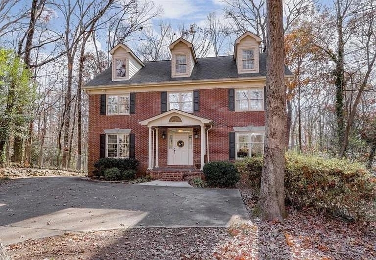 555 Greenland Road - Photo 43
