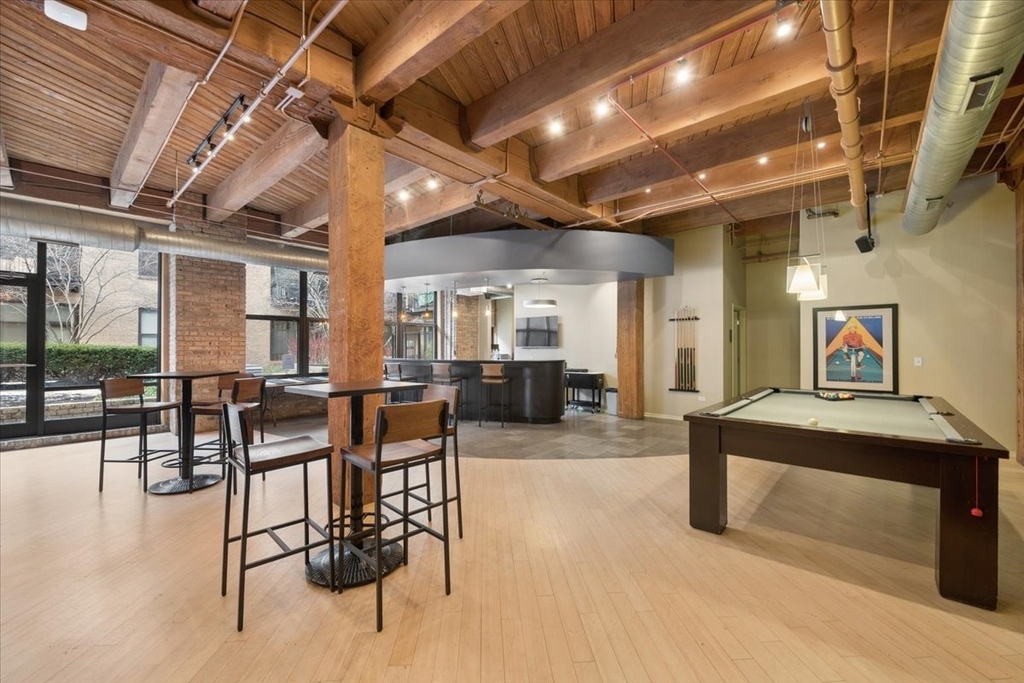 1040 W Adams Street - Photo 16