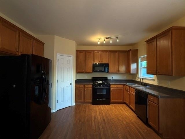 1020 Capstone Court - Photo 11