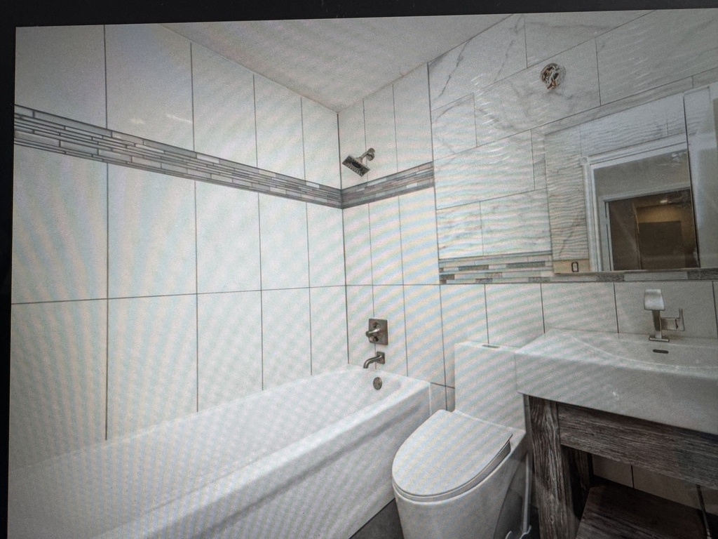 311 Milton Court - Photo 8