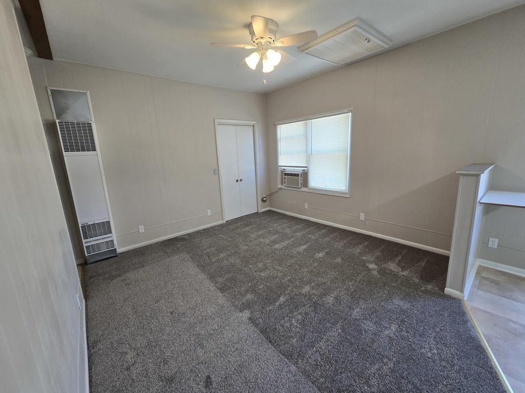 208 S Main Street - Photo 3
