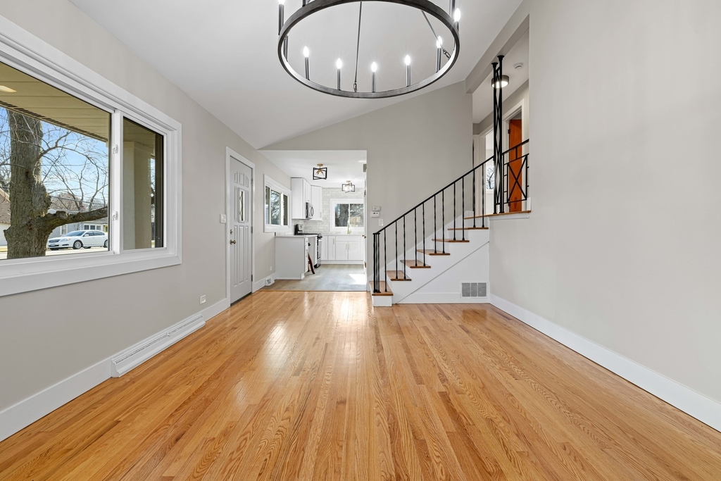 5130 Williams Street - Photo 2