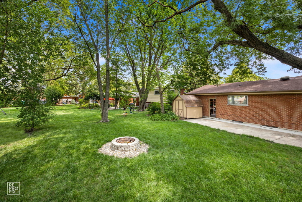 415 E Atwater Avenue - Photo 45