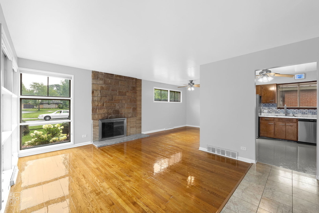 415 E Atwater Avenue - Photo 6