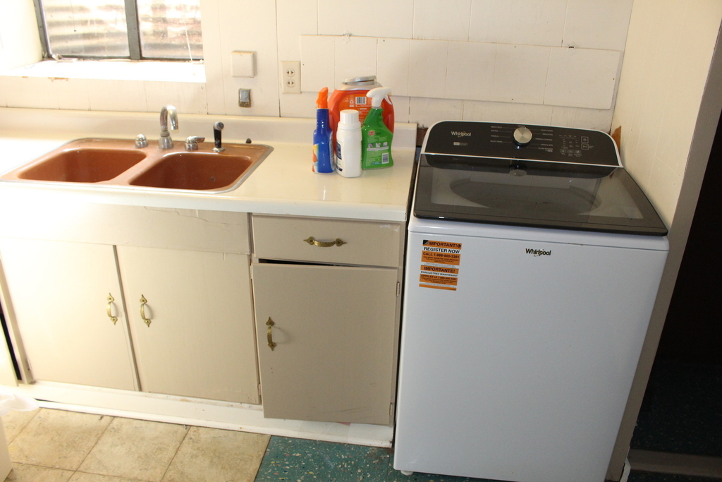 415 E Atwater Avenue - Photo 39