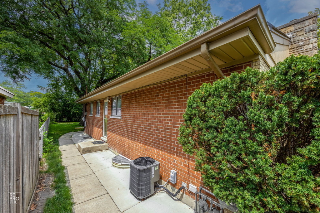 415 E Atwater Avenue - Photo 52