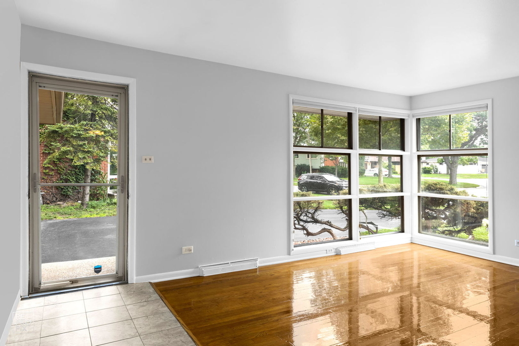 415 E Atwater Avenue - Photo 4