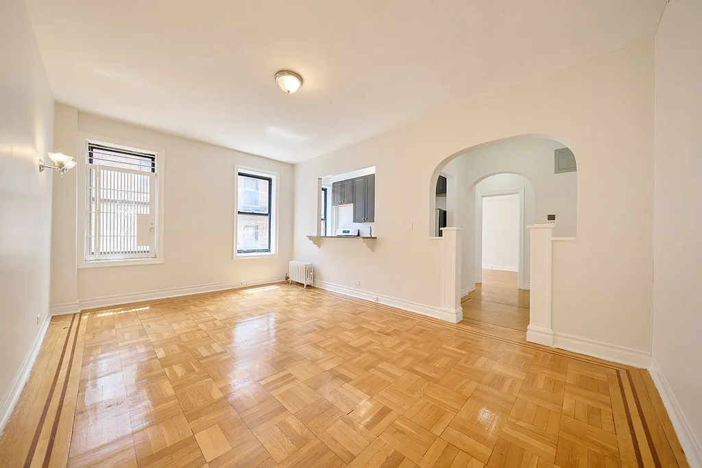 West 204th Street - Photo 4