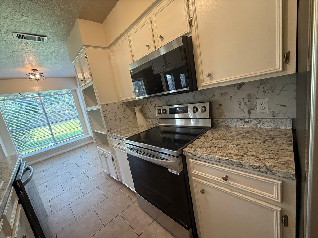 414 Dogwood Street - Photo 7