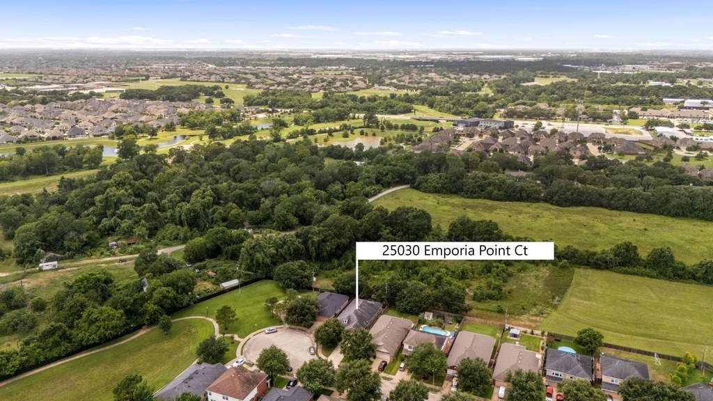 25030 Emporia Point Court - Photo 27
